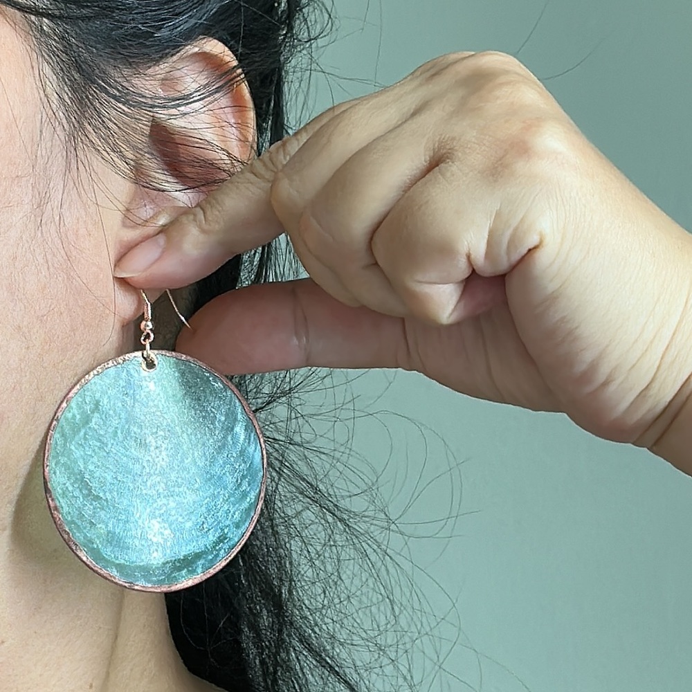 Shell Dangle Earrings - image 2